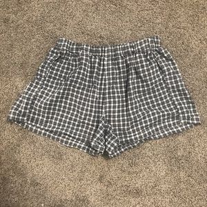 rare brandy melville logan shorts!! 🤍